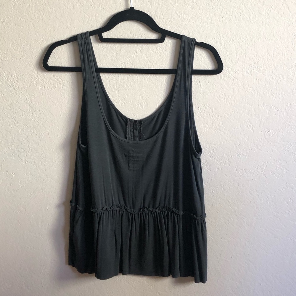 Flowy Peplum Tank Top - Picture 2 of 2